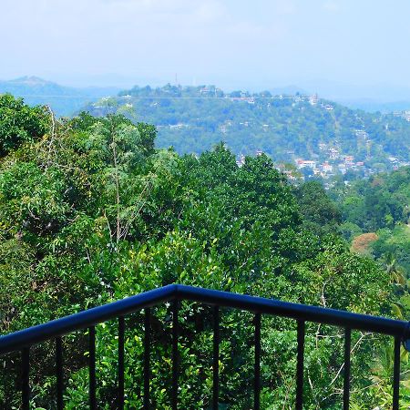 Mount Mirror Resort Kandy Kültér fotó