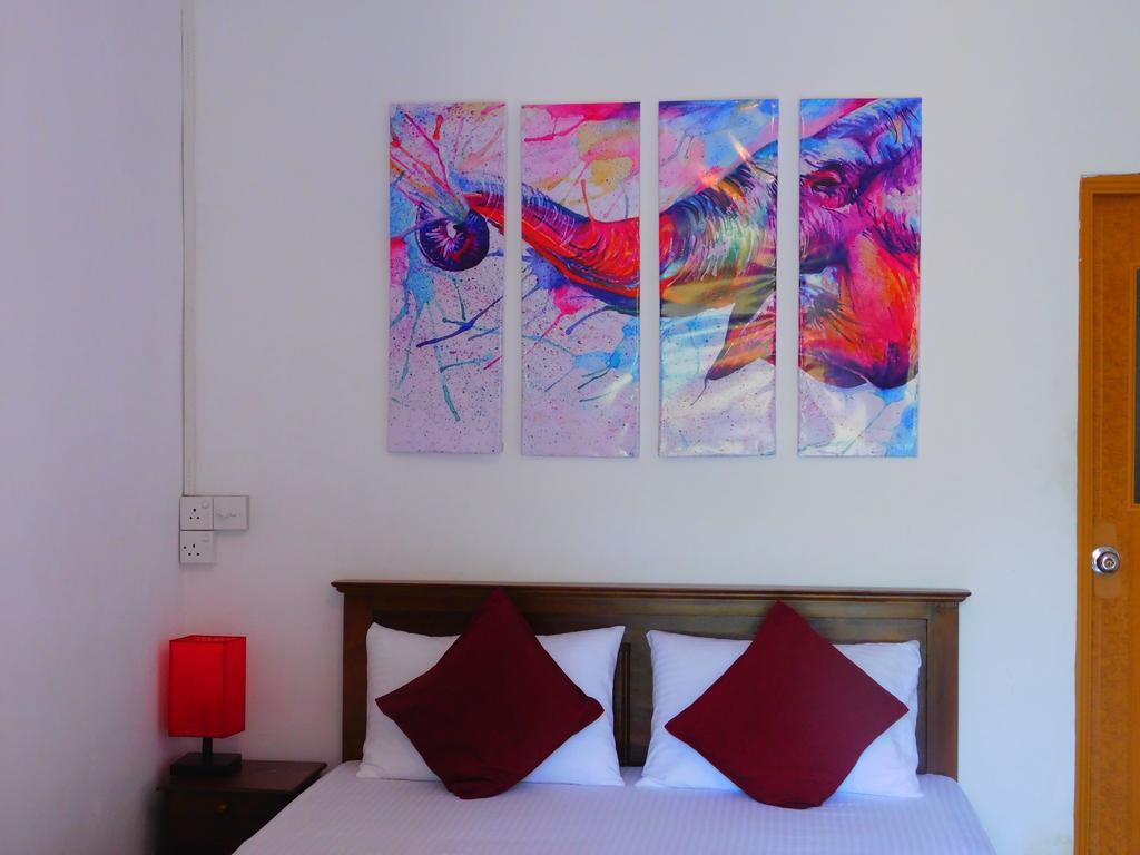 Mount Mirror Resort Kandy Kültér fotó